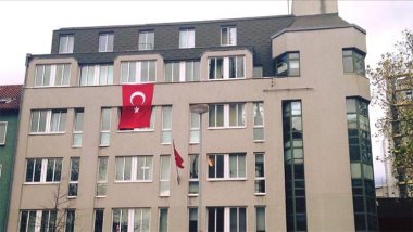 Hannover'de Türk Başkonsolosluğu'na saldırı