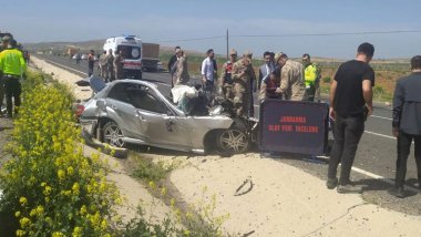Urfa'da trafik kazası:  Ölü ve yaralılar var