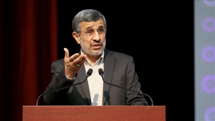 Ahmedinejad İran Cumhurbaşkanlığı için aday oldu