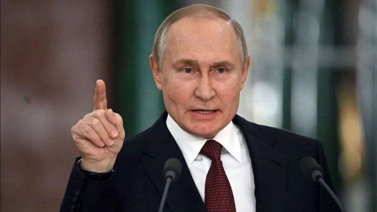 Putin'den tehdit: Hassas hedeflerini vurma hakkımız var