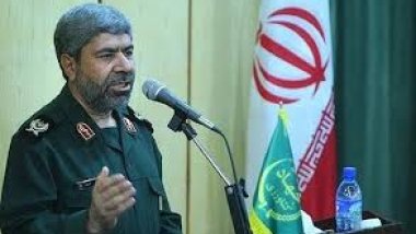 Devrim Muhafızları'ndan seçim açıklaması: 'Hiçbir adayın yanında yer almayacağız'