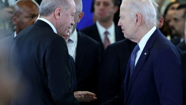 Erdoğan, G7 Liderler Zirvesi'nde ABD Başkanı Joe Biden ile görüştü