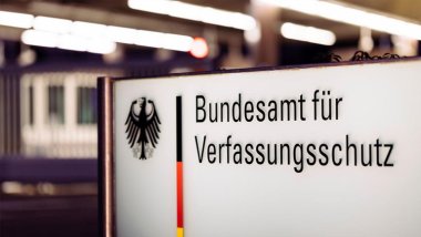 Almanya Türk istihbarat faaliyetlerini mercek altına aldı