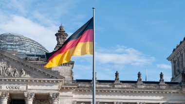 Almanya, Afgan göçmenlerini sınır dışı etmeyi değerlendiriyor