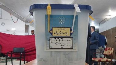 İran’da oy sandıklarını taşıyan araca silahlı saldırı: 2 ölü