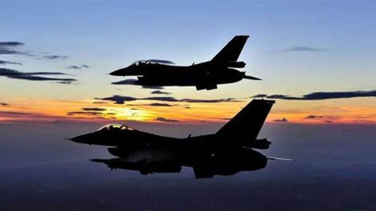 Tirkiyeyê Qendîl, Metîna, Xakurk û Gare bi dijwarî bombebaran kirin