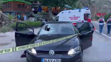 Dersim’de dağdan kopan kaya otomobilin üzerine düştü: 1 ölü, 2 yaralı