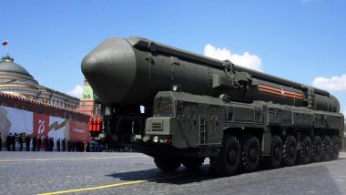 Savaşa adım adım! Füzelere karşılık Avrupa başkentleri hedef alınacak!