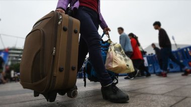 TÜİK açıkladı: Türkiye'den yurt dışına göçte rekor