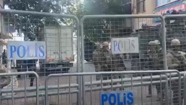 Iğdır'da DEM Parti binasına polis baskını: İl Eşbaşkanı gözaltında