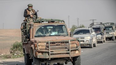 Hikûmeta Sûriyeyê ji Dera û Siweydayê vekişiya