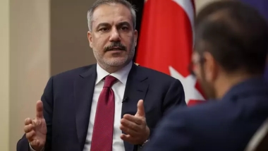 Fîdan li ser Rojavayê got: Dê pêwîst neke ku em midaxele bikin