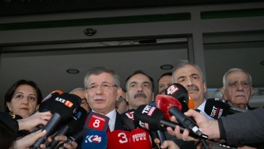 DEM Parti heyeti: Kapsamlı açıklamayı Selahattin beyle görüştükten sonra yapacağız