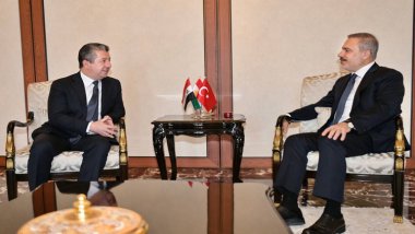 Başbakan Mesrur Barzani ile Türkiye Dışişleri Bakanı Fidan bir araya geldi