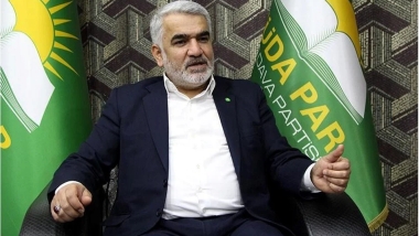 Yapıcıoğlu: PKK silah bıraksın ya da bırakmasın, Kürt sorunu çözülmeli