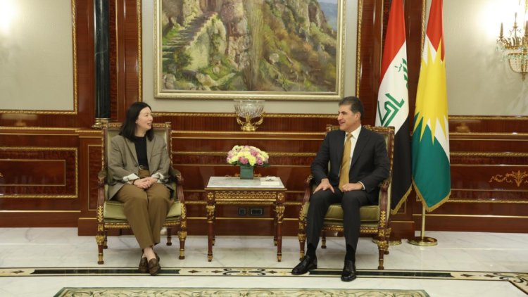 Nêçîrvan Barzanî û şandeke Amerîkî tekezî li ser çareserkirina kêşeyên Hewlêr û Bexdayê li gor destûrê dikin