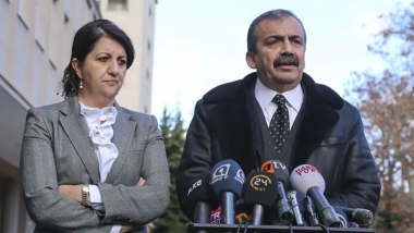 Şandeya DEM Partiyê îro diçe Îmraliyê