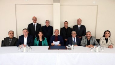 Bir Varmış... Bir Yokmuş