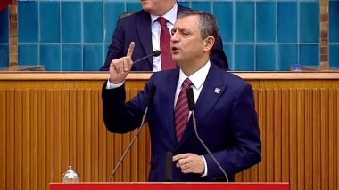 Özgür Özel: 'Kürdü, Türk'ü yerel yöneticiler içerideyken çözüm olmaz'