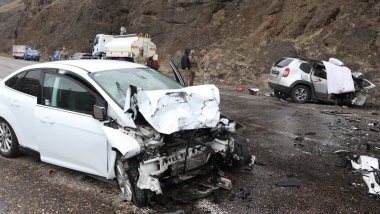 Ağrı'da feci kaza: 1 kişi öldü 7 yaralı