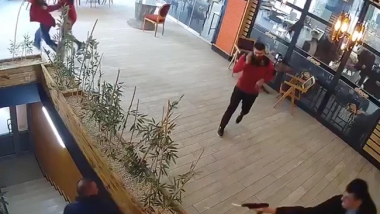 Uzman Çavuş kafede 'yan baktın’ tartışmasında bir kişiyi öldürdü