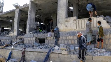 Amerîkayê 11 êrîşên esmanî li dijî çeperên Hûsiyan pêk anîn