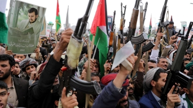 Yemen'de kara harekatı hazırlıkları hızlandı