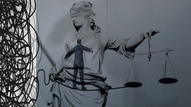 Siyasi Duruşlarını Sevmedikleri İçin Bozulan Sağlıklarına ve Ölümlerine Sevinmek Nasıl Bir Ahlaki Duruştur?