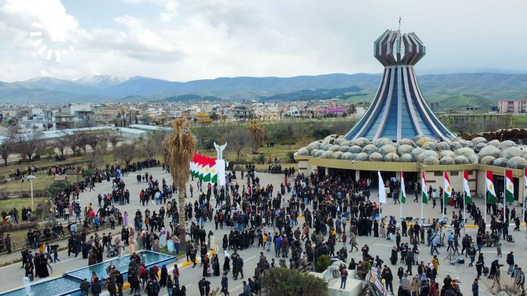 Serokkomarê Îraqê dê îro yasaya parêzgehbûna Helebceyê îmze bike