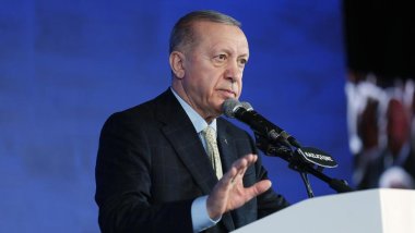 Erdoğan: Suriye'nin yeni bir çatışmaya sürüklenmesine izin vermeyeceğiz