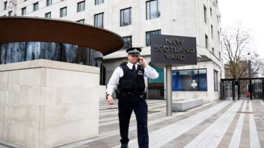 İngiltere'de tutuklanan İranlılar, İsrail elçiliğine saldırı planlamakla suçlanıyor