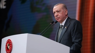 Erdoğan: PKK bugün yarın silahları bırakacak, örgütü feshedecek