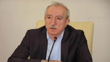 Miroğlu'ndan PKK'nin 'Lozan' ifadelerini eleştirenlere tepki: Hükmettikleri bir tarih avuçlarının içinden kayıp gidiyor