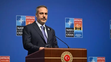 Hakan Fidan: 'YPG verdiği sözleri yerine getirmeli'