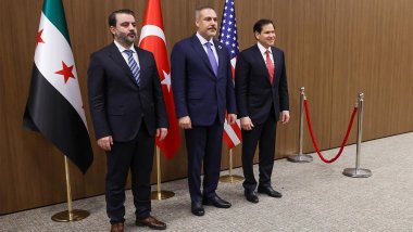 Tirkiye, Amerîka û Sûriye civiyan