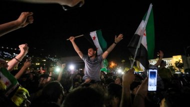 Trump'ın kararı, Suriyelileri heyecanlandırdı: 'Çocuklarımızın bir geleceği olacak'