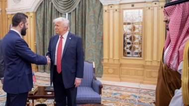 ABD Suriye'ye yönelik yaptırımları kaldırmaya başladı