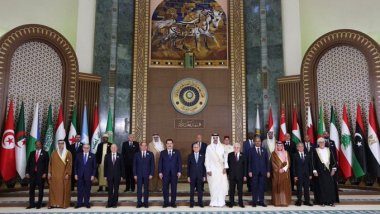 İran'dan Arap Zirvesi'nin sonuç bildirisine tepki