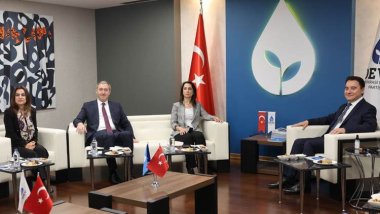 DEM Parti, PKK’nin fesih kararı sonrası siyasi partilere ziyaretlere başladı