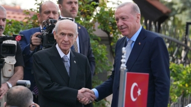 Bahçeli çağrı yapmıştı; AK Parti'den 'komisyon' itirazı: Önce silahlar teslim edilmeli