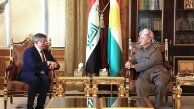 Başkan Barzani,  Ahmet Davutoğlu’nu kabul etti