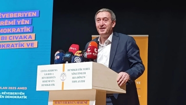 Bakırhan’dan Mehmet  Uçum’a ‘siyasi tutsak’ yanıtı