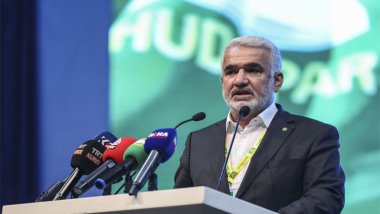 HÜDA PAR lideri BBC'ye konuştu: 'Türk solunun devrim fantezilerine on binlerce Kürt genci kurban edildi'
