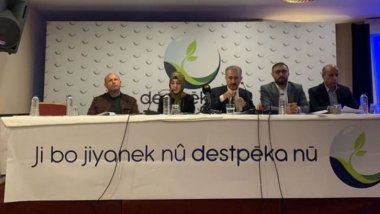 Destpêka Nû Diyarbakır’da ‘Kürt Siyasetinde Birlik ve Alternatif Yol Çalıştayı’ gerçekleştirdi