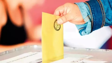 Son seçim anketi: CHP ve AK Parti arasındaki fark 5.5 puan