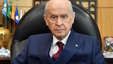 Bahçeli, 'Yeni anayasaya ihtiyaç kabullenilmeli' dedi, Meclis'e çağrı yaptı