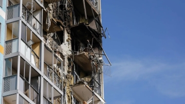 Ukrayna'nın Moskova'ya düzenlediği İHA saldırısının ardından iki havalimanı kapatıldı