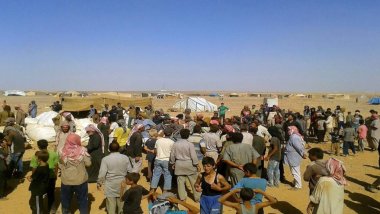Suriye yönetimi Ürdün sınırındaki Rukban mülteci kampını kapattı