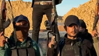 İsrail'den Hamas'a karşı silahlandırdığı milis gruba hava desteği