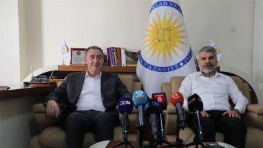 Bakırhan: Öcalan'ın Kürt liderlerle görüşmesi sürece katkı sunar